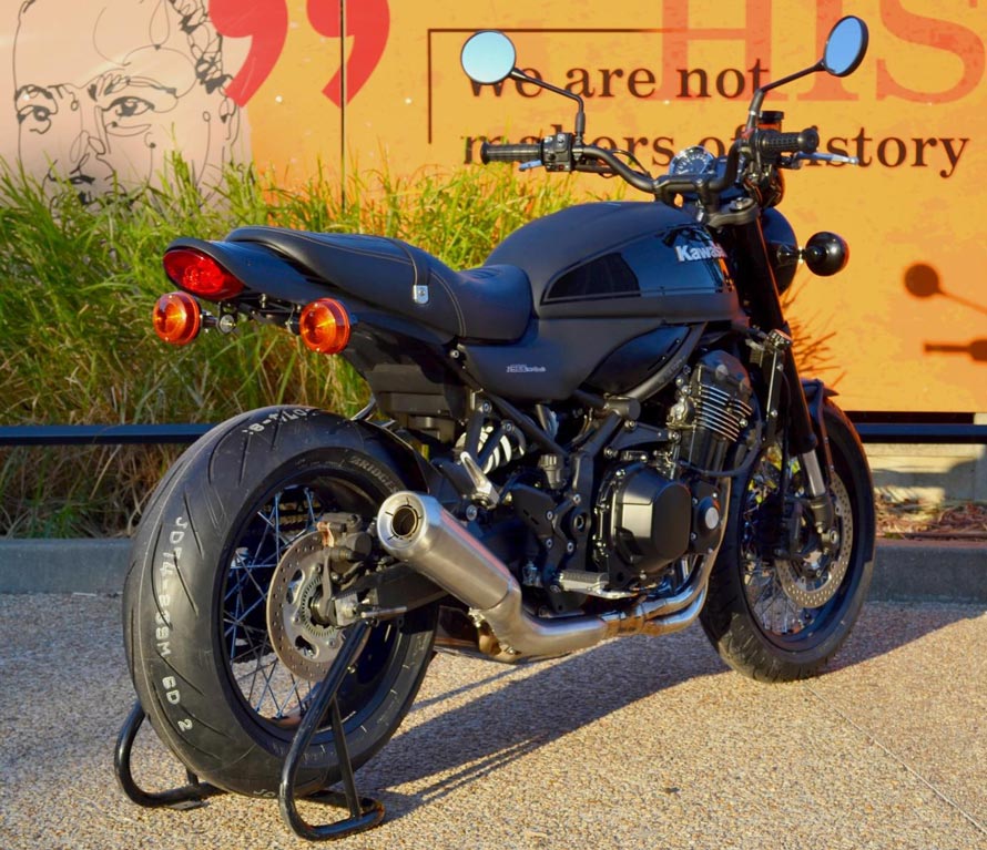 Z900 RS Classic Black Edi-002