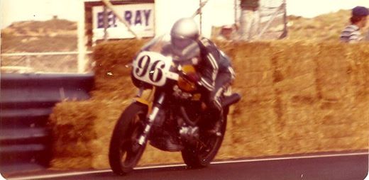 Paul Ritter (96) sur Ducati 900