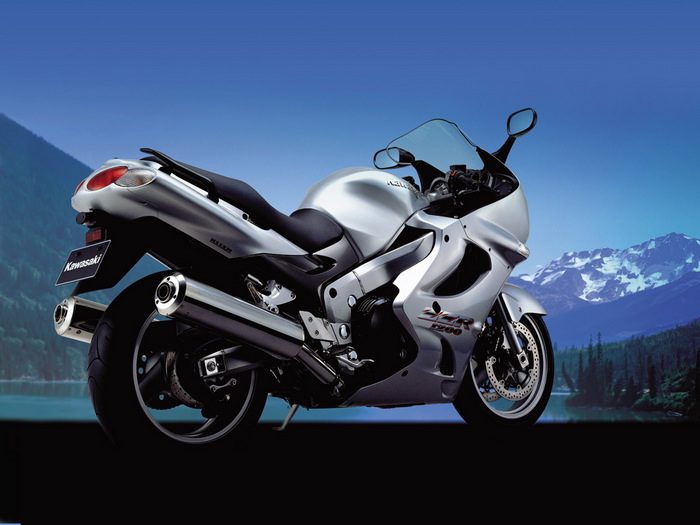 ZZR 1200 brochure