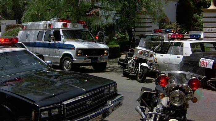 beverly-hills-cop-kawasaki-kz-1000-p-crop-c0-5__0-5-700x394-70