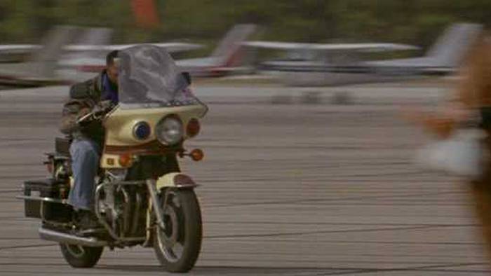 passenger-57-kawasaki-kz-1000-p-crop-c0-5__0-5-700x394-70