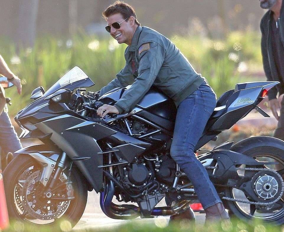 film-top-gun-maverick-kawasaki-h2_hd