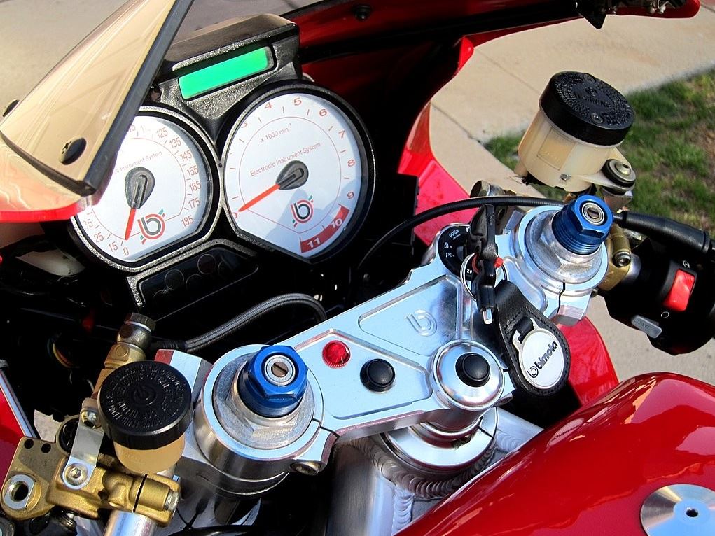 Bimota-500-V-Due-Cockpit