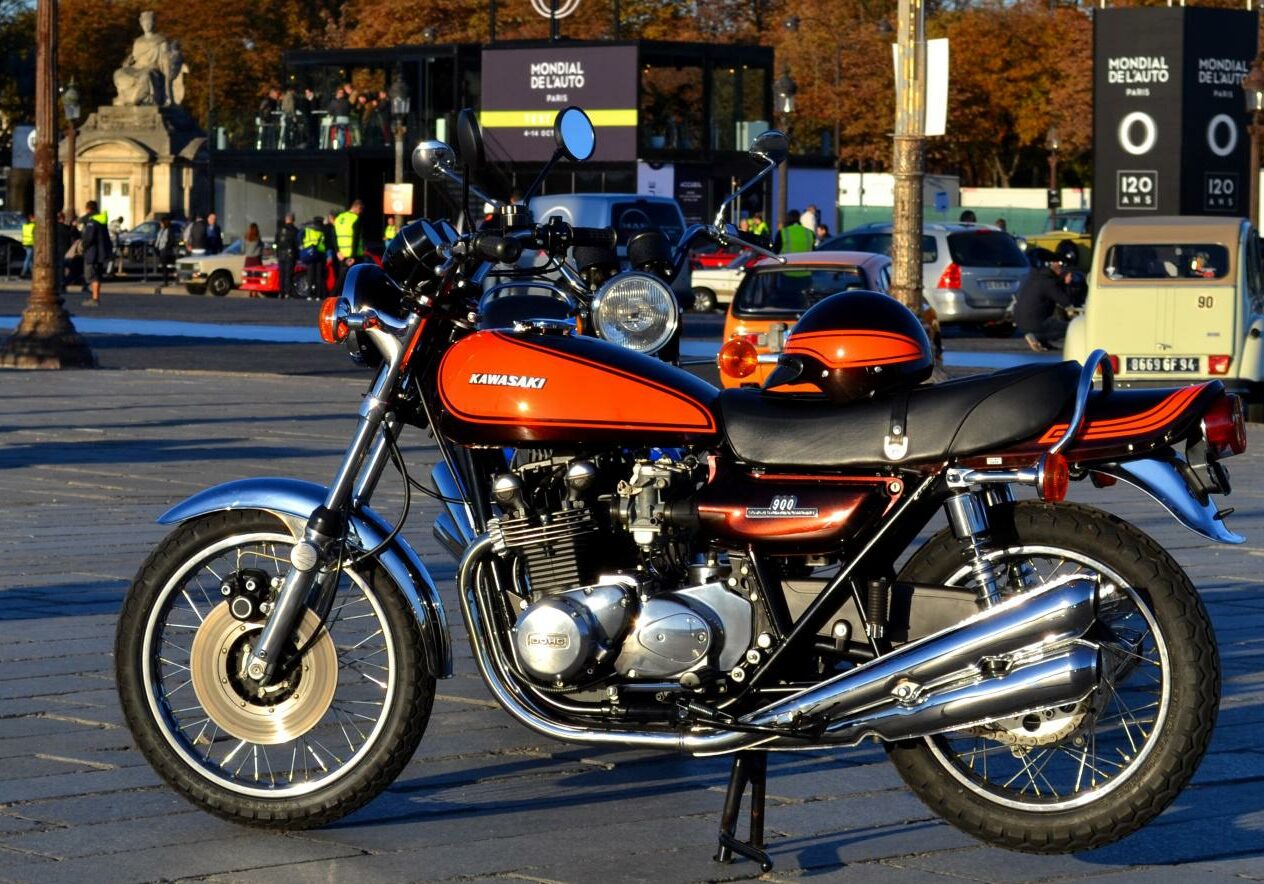 Parade des 120 ans – Mondial de la Moto Paris 2018